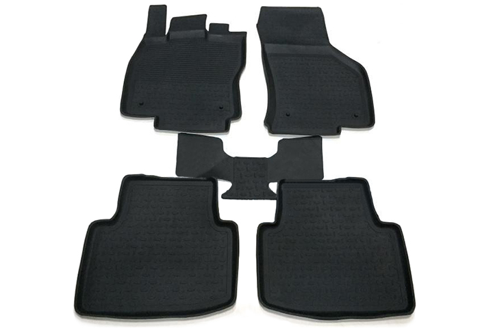 Автомобильный коврик SeiNtex 86544 в салон Volkswagen Passat B8 2014-2024 г.в., черный