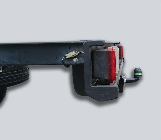 Фаркоп Leader Plus F123-FC Ford Transit 2013-
