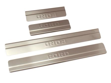 Накладка на пороги Dollex NSI-003