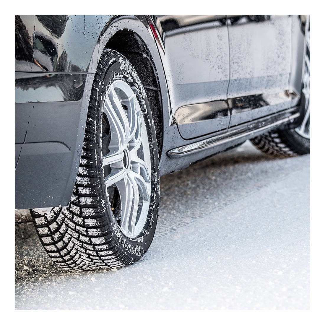 Легковая шина Bridgestone Blizzak LM005 DriveGuard Run Flat 225/45 R18 95V не для эксплуатации (старше 4-х лет), без гарантии