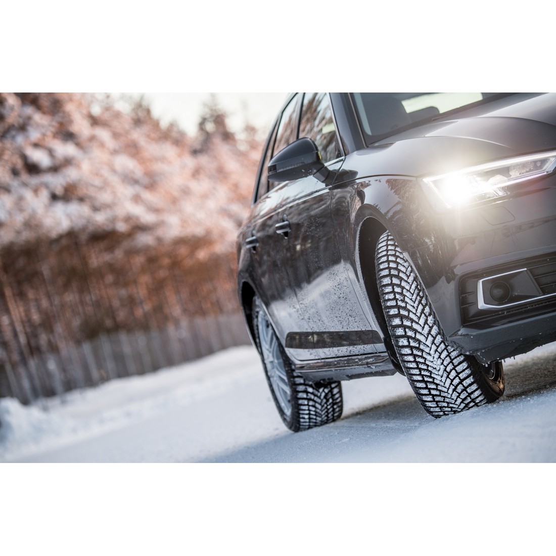 Легковая шина Bridgestone Blizzak LM005 DriveGuard Run Flat 225/45 R18 95V не для эксплуатации (старше 4-х лет), без гарантии