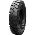 Roadhiker W-9 680x180-15 14PR TT